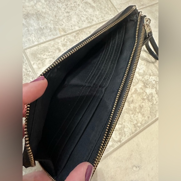 Coach wristlet - Picture 7 of 7